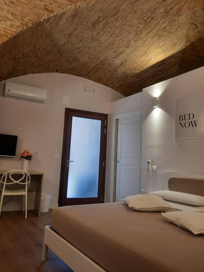Dimora Donna Dora - Albergo Diffuso San Martino in Pensilis Exterior photo